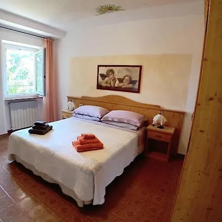 Ca' Castellani Apartment *