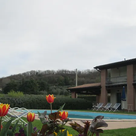 Agriturismo Ca' Castellani مزرعة للإقامة *