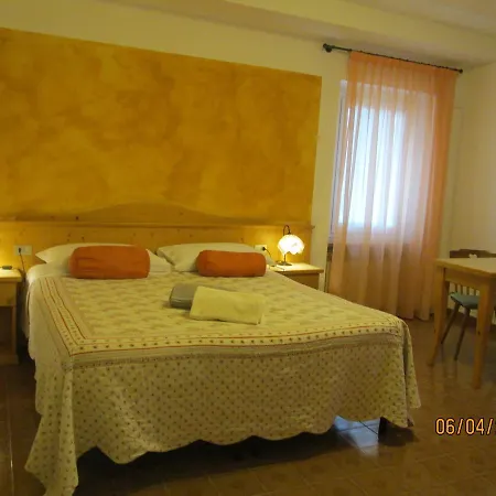 Ca' Castellani Apartment *